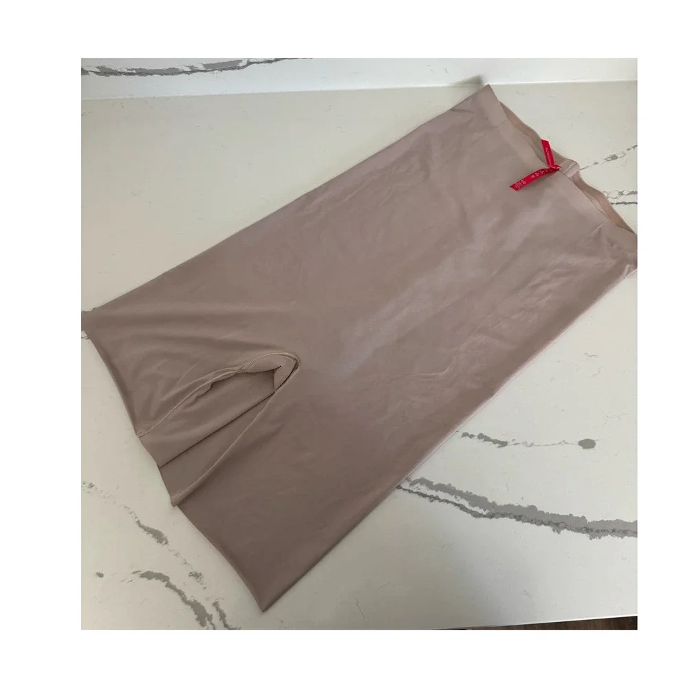 Spanx Thinstincs Nude Body‎ Countour Shorts Size Large